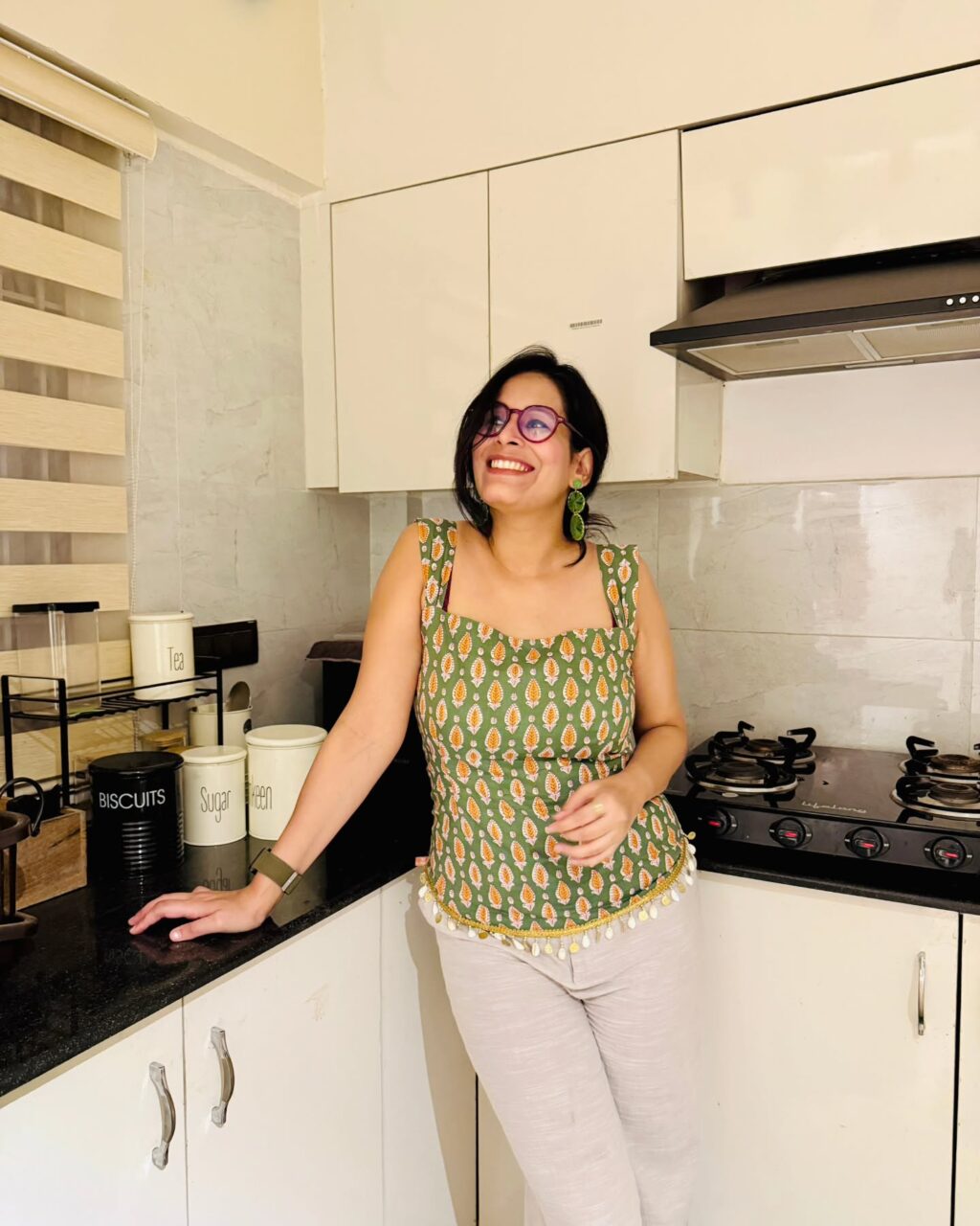 Instagram post from ek.saanjh. This post is in position 6.