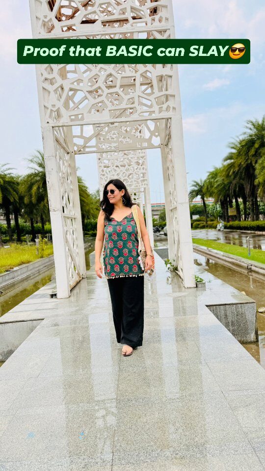 Instagram post from ek.saanjh. This post is in position 8.