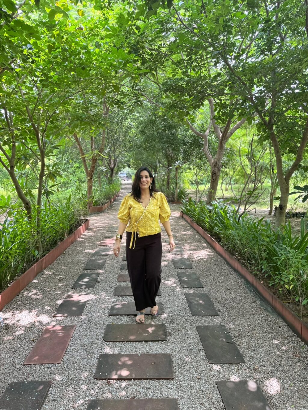 Instagram post from ek.saanjh. This post is in position 4.